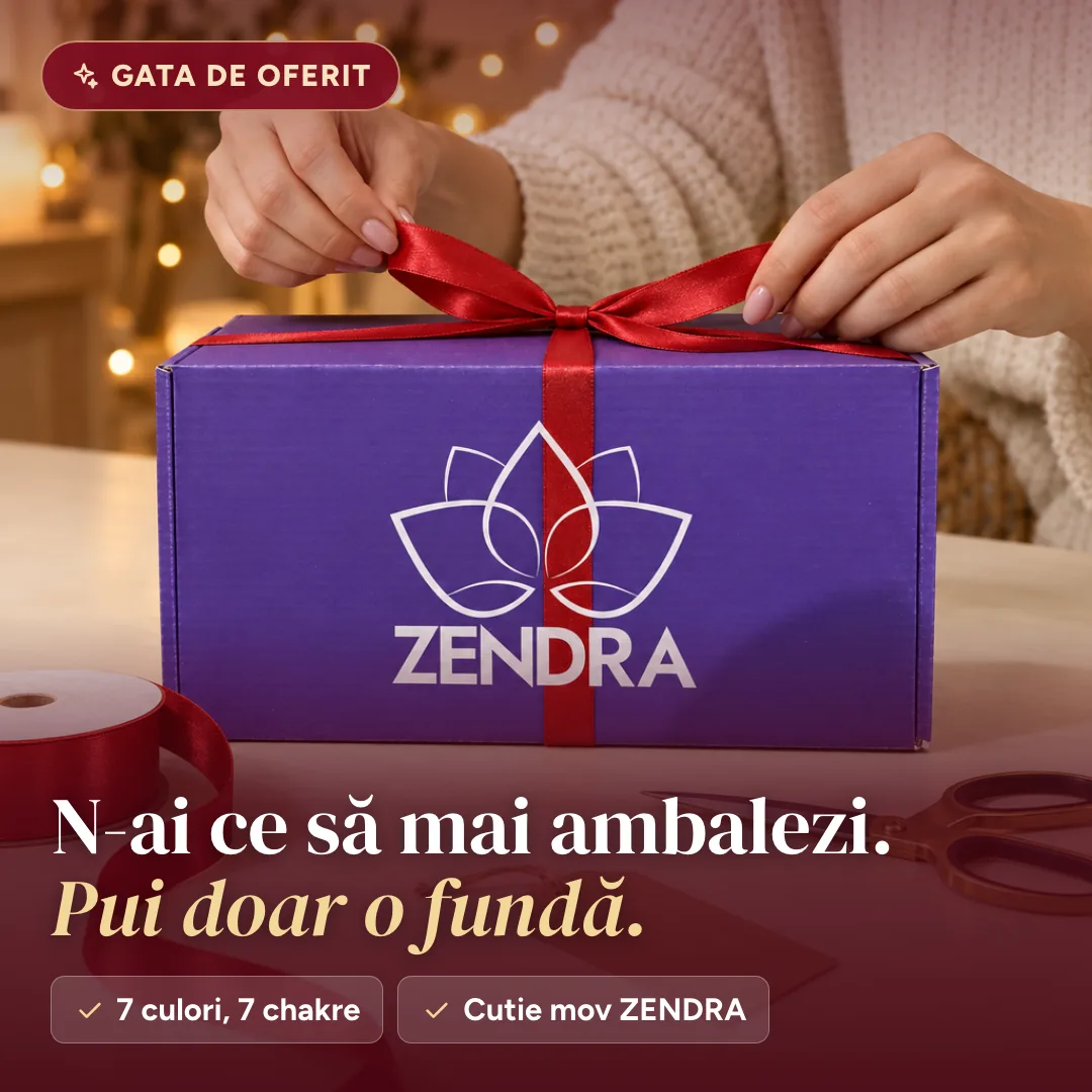 Setul Zendra deschis, cu panglică roșie și felicitare, gata de oferit